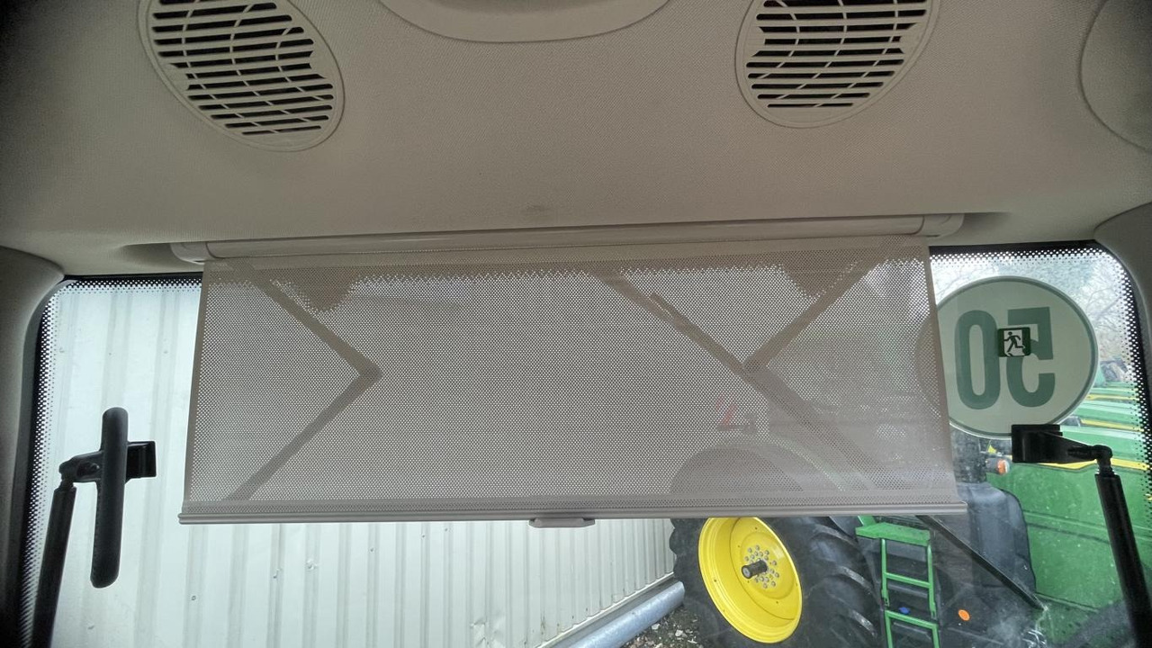 John Deere 6R215 - Traktors: foto 2 John Deere 6R215 - Traktors: foto 2