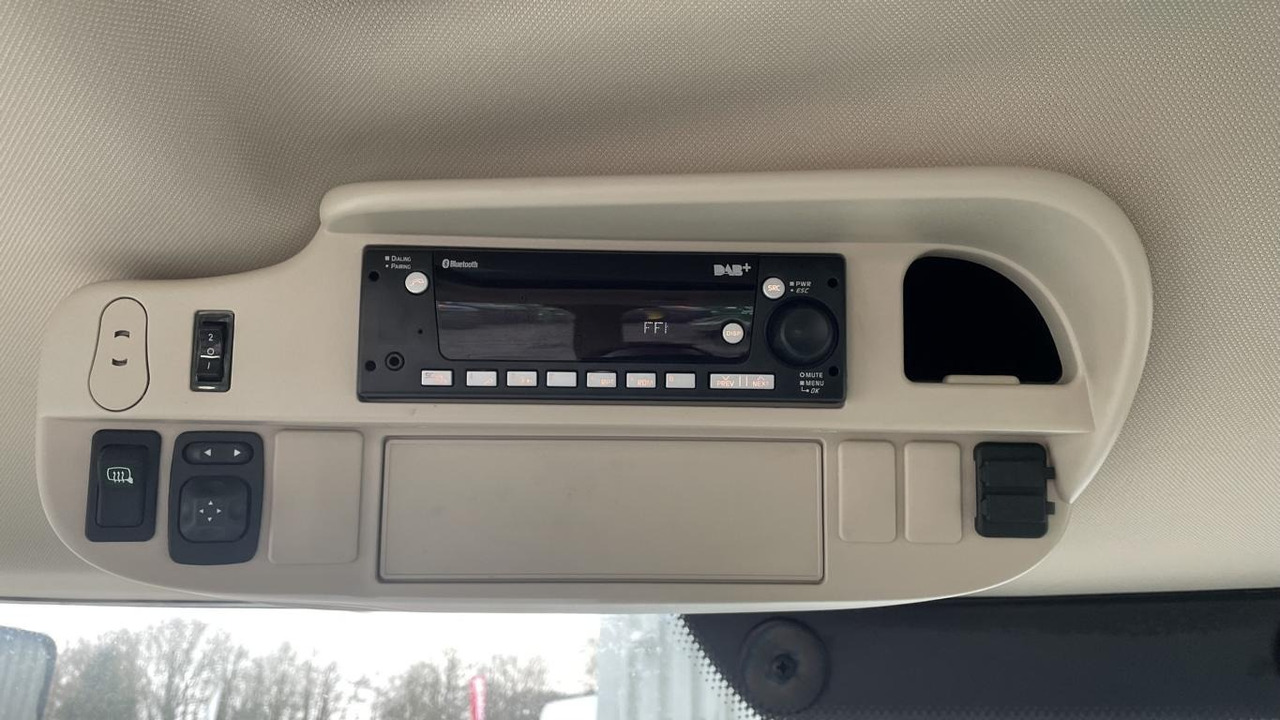 John Deere 6R215 - Traktors: foto 5 John Deere 6R215 - Traktors: foto 5