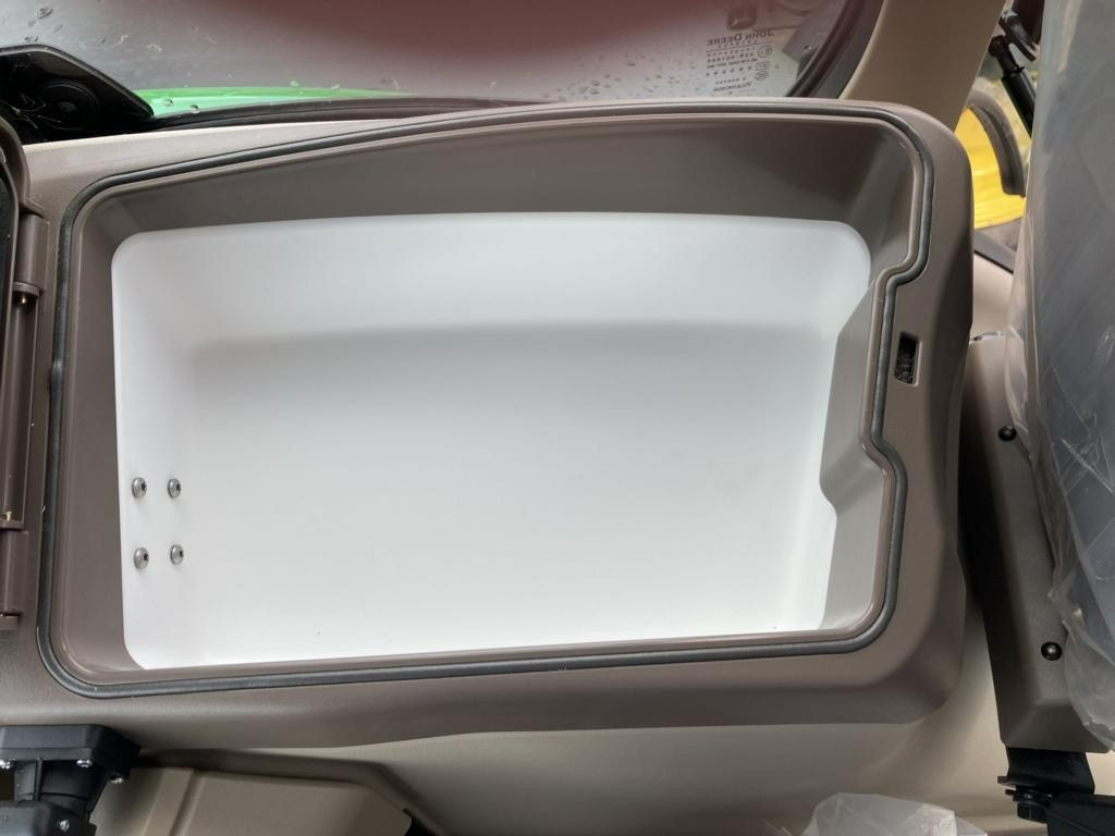 John Deere 6R250 - Traktors: foto 2 John Deere 6R250 - Traktors: foto 2