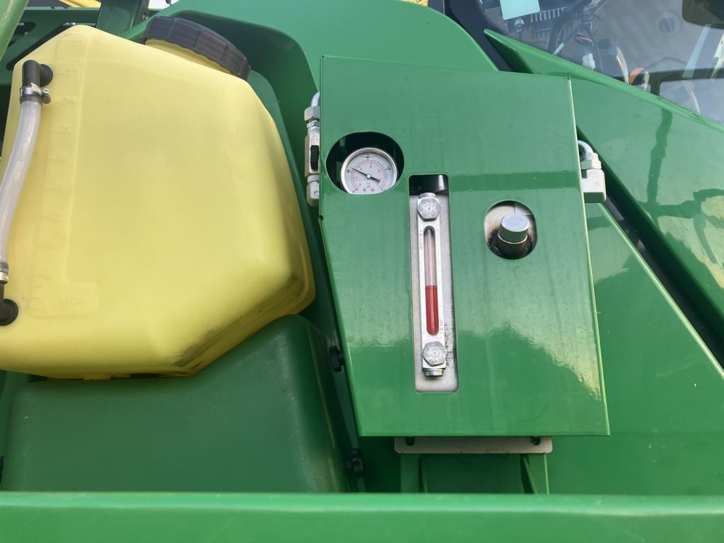Jaunā Kombains John Deere FELDHÄCKSLER 9900: foto 21