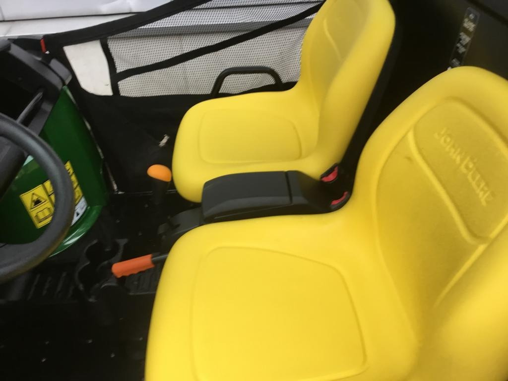 John Deere GATOR HPX 815 E - Kvadricikls: foto 3 John Deere GATOR HPX 815 E - Kvadricikls: foto 3