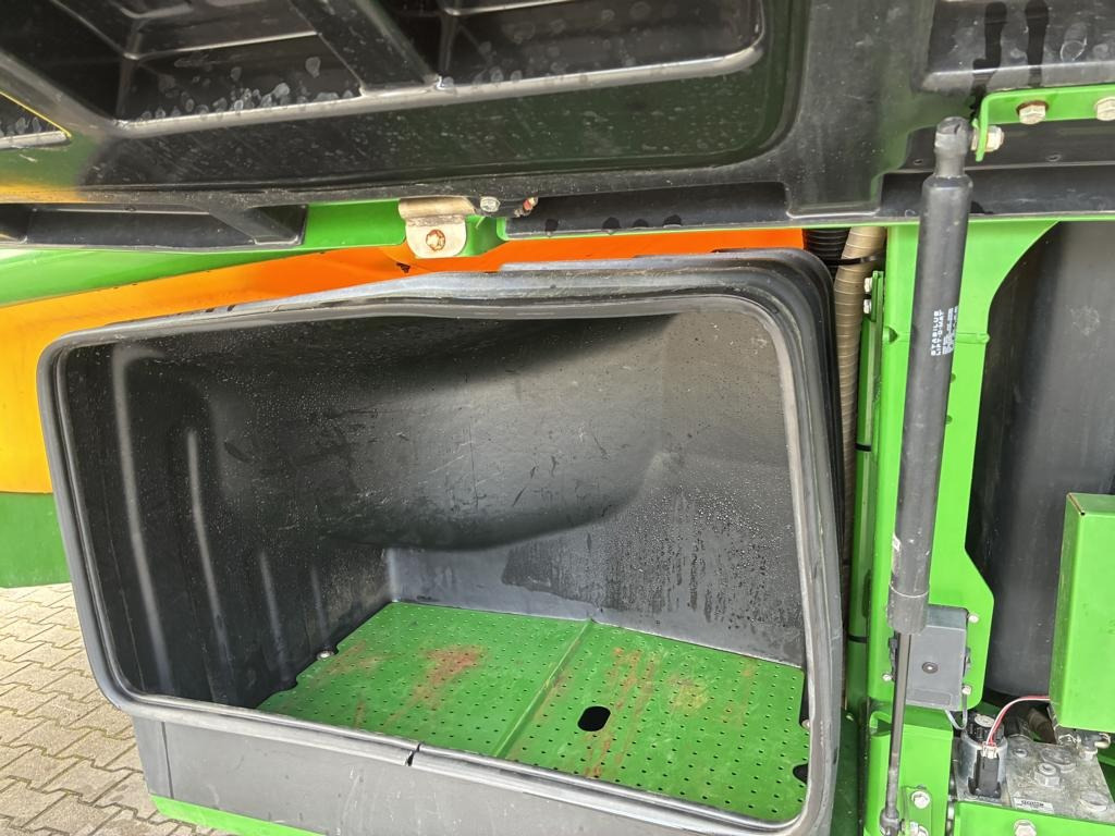 John Deere R944I POWRSPRAY - Miglotājs: foto 3 John Deere R944I POWRSPRAY - Miglotājs: foto 3