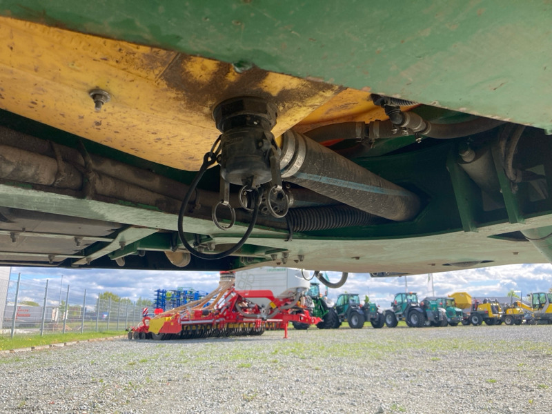 John Deere R975i - Miglotājs: foto 4 John Deere R975i - Miglotājs: foto 4