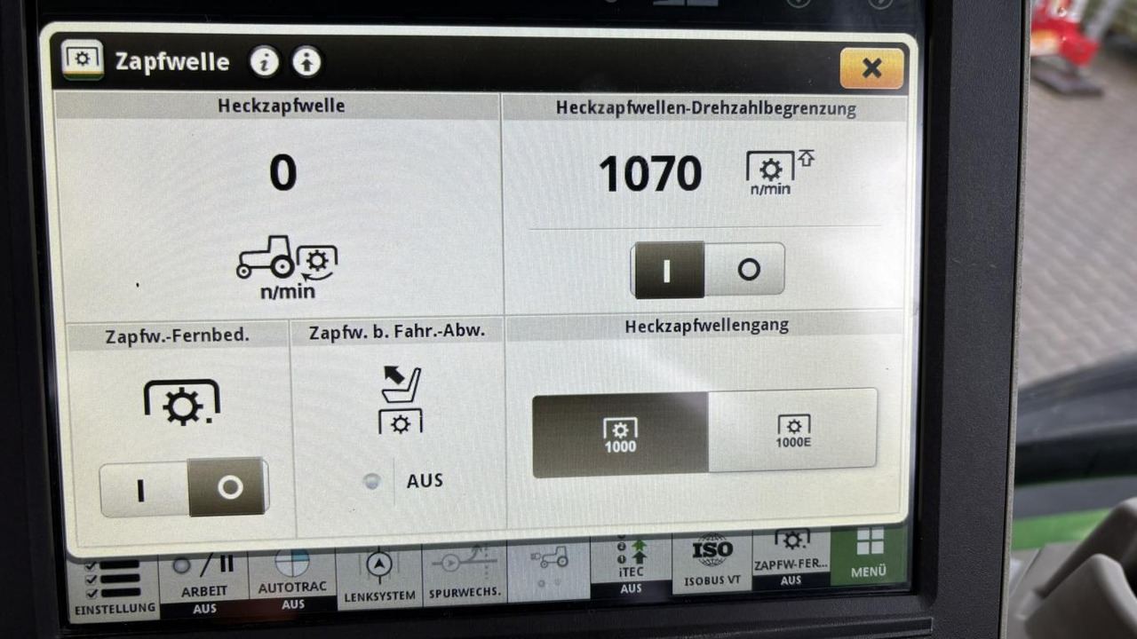 John Deere TRAKTOR 8R370 - Traktors: foto 5 John Deere TRAKTOR 8R370 - Traktors: foto 5