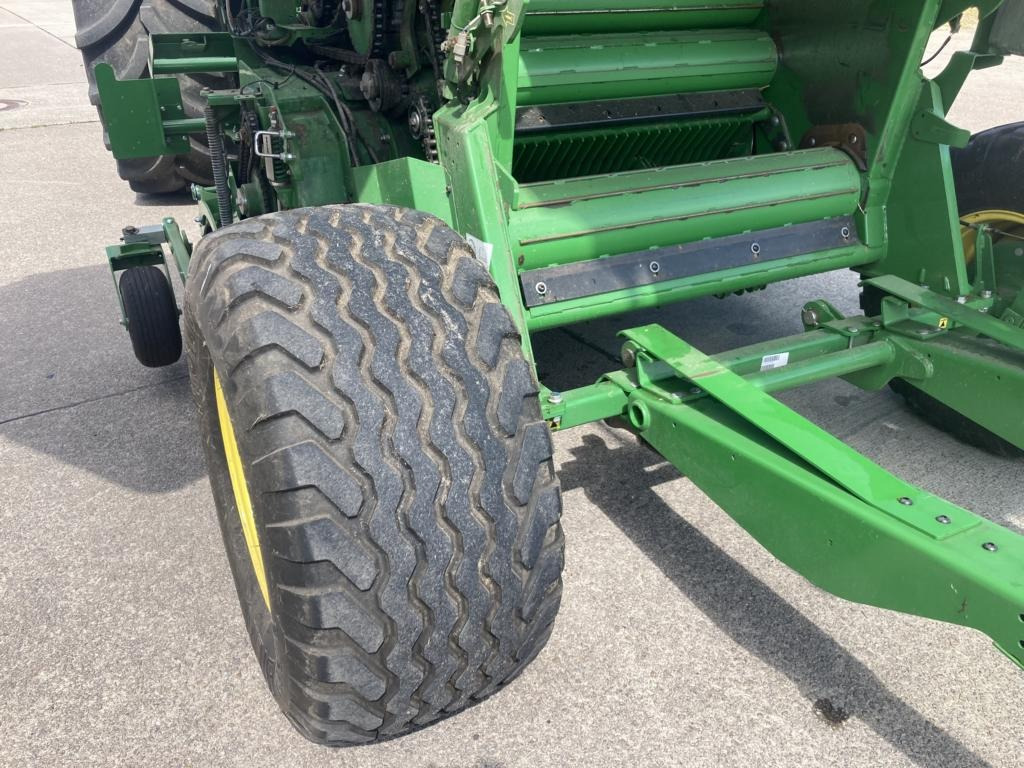 John Deere V461M - PAKET FÜR RUNDBALLENPR - Ruļļu ietinējs: foto 5 John Deere V461M - PAKET FÜR RUNDBALLENPR - Ruļļu ietinējs: foto 5