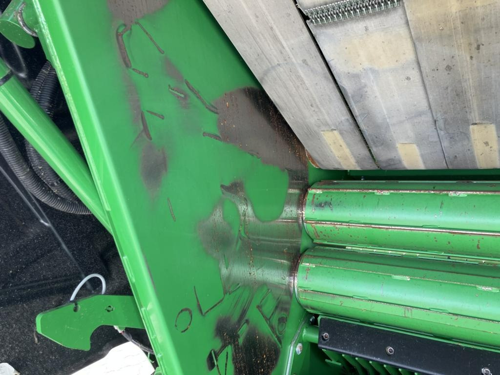 John Deere V461M - PAKET FÜR RUNDBALLENPR - Ruļļu ietinējs: foto 2 John Deere V461M - PAKET FÜR RUNDBALLENPR - Ruļļu ietinējs: foto 2