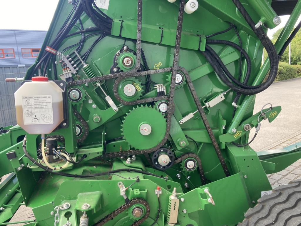 John Deere V461M - PAKET FÜR RUNDBALLENPR - Ruļļu ietinējs: foto 3 John Deere V461M - PAKET FÜR RUNDBALLENPR - Ruļļu ietinējs: foto 3