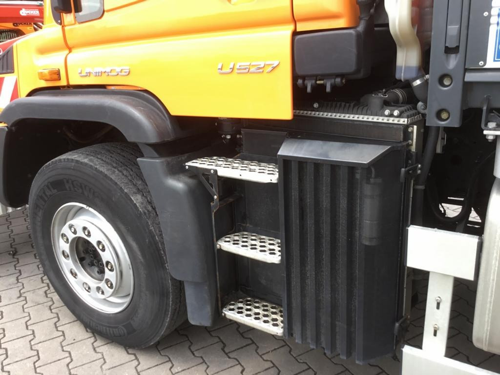 Komunālā/ Specializētā tehnika Mercedes-Benz UNIMOG U 527: foto 22