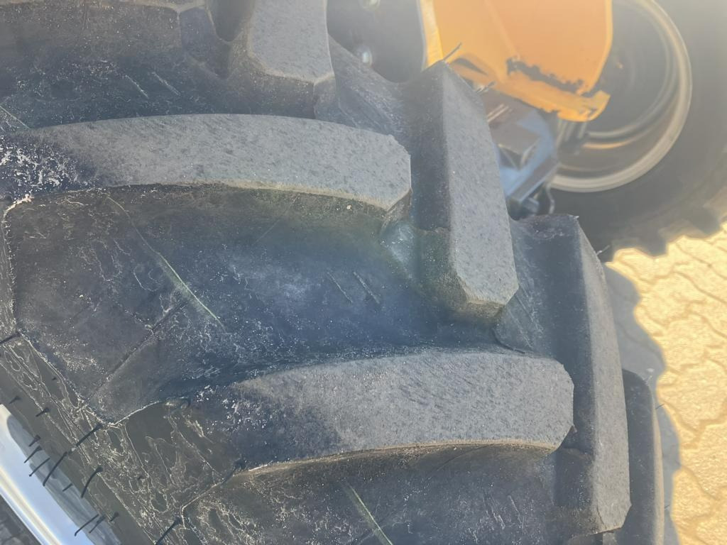 MECALAC AX 850 - Riteņu iekrāvējs: foto 4 MECALAC AX 850 - Riteņu iekrāvējs: foto 4