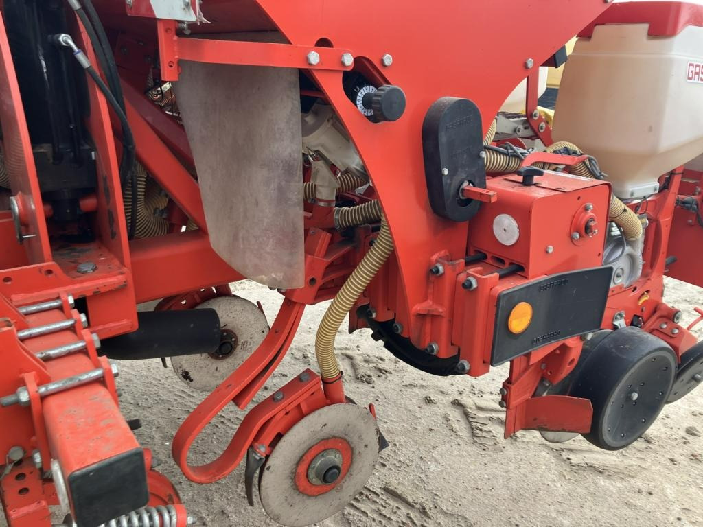 Maschio Gaspardo 8-RH - Sējmašīna: foto 2 Maschio Gaspardo 8-RH - Sējmašīna: foto 2