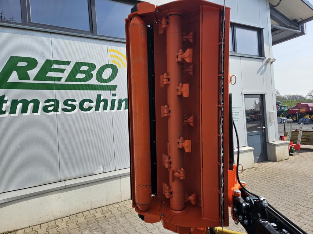 Perfect ZW 180 - Pļaujmašīna-smalcinātājs: foto 4 Perfect ZW 180 - Pļaujmašīna-smalcinātājs: foto 4