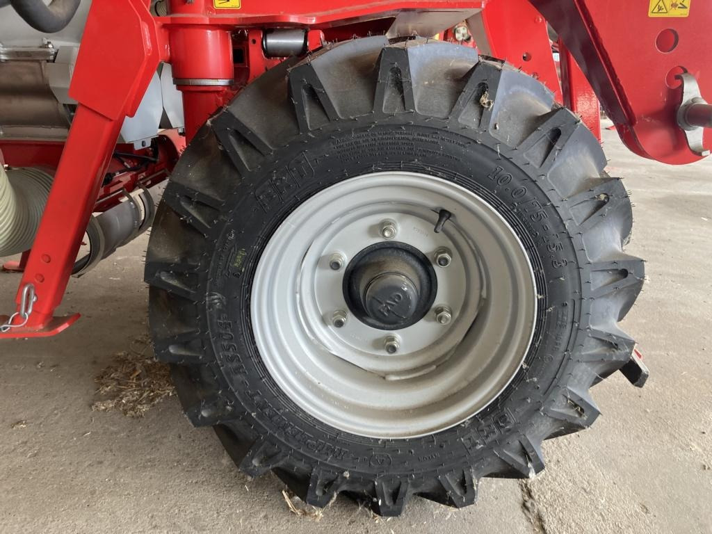 Pöttinger AEROSEM 4002 FDD - Sējmašīna: foto 3 Pöttinger AEROSEM 4002 FDD - Sējmašīna: foto 3