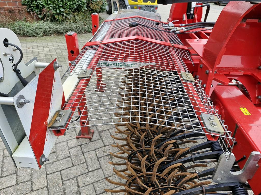 Pöttinger ROTOCARE V 6600 - Augsnes apstrādes tehnika: foto 4 Pöttinger ROTOCARE V 6600 - Augsnes apstrādes tehnika: foto 4