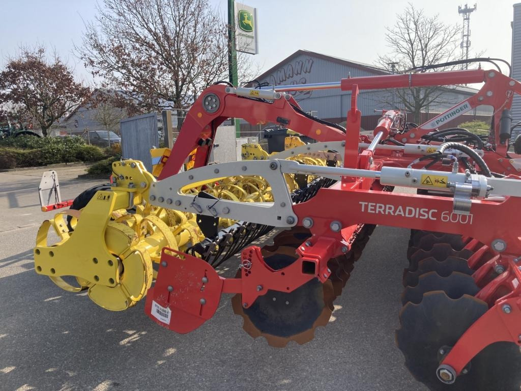 Pöttinger TERRADISC 6001 T - Disku ecēša: foto 4 Pöttinger TERRADISC 6001 T - Disku ecēša: foto 4