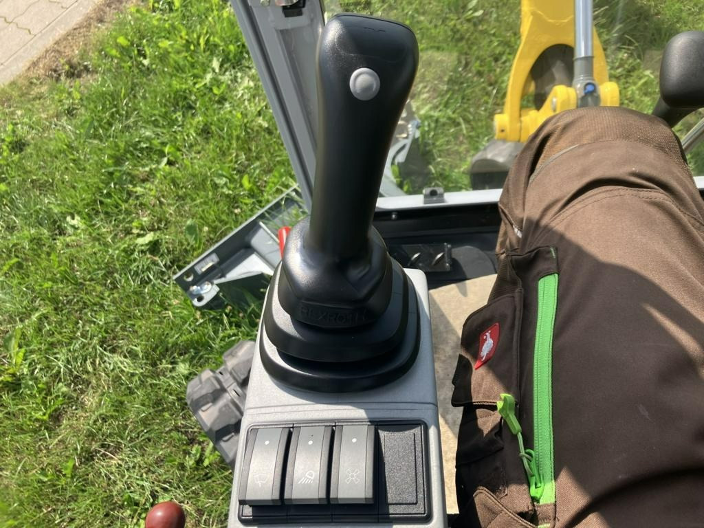 Wacker ET 16 - Mini-ekskavators: foto 5 Wacker ET 16 - Mini-ekskavators: foto 5