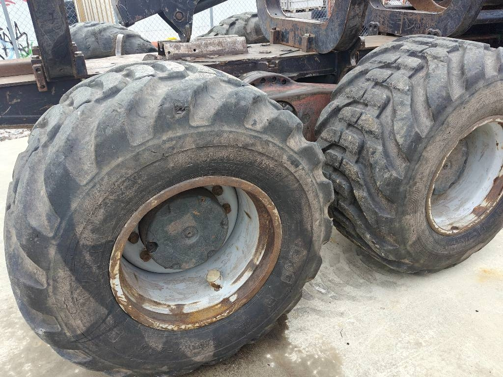 Komatsu 865 - Forvarders: foto 4 Komatsu 865 - Forvarders: foto 4