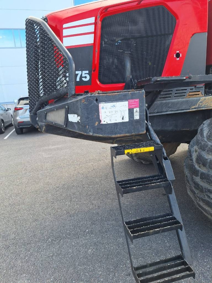 Forvarders Komatsu 875: foto 10 Forvarders Komatsu 875: foto 10