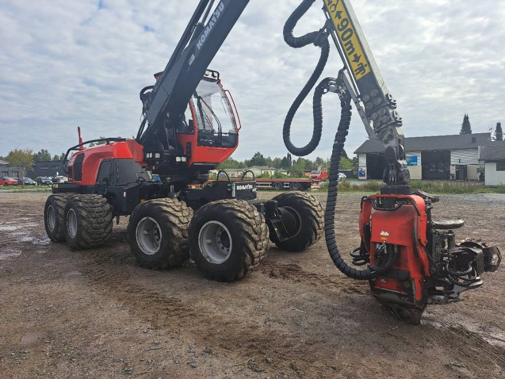 Harvesters Komatsu 901 XC: foto 9 Harvesters Komatsu 901 XC: foto 9