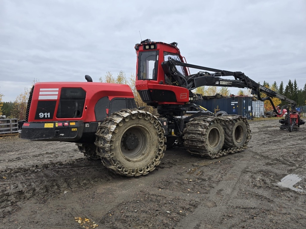 Komatsu 911.7 - Harvesters: foto 1 Komatsu 911.7 - Harvesters: foto 1