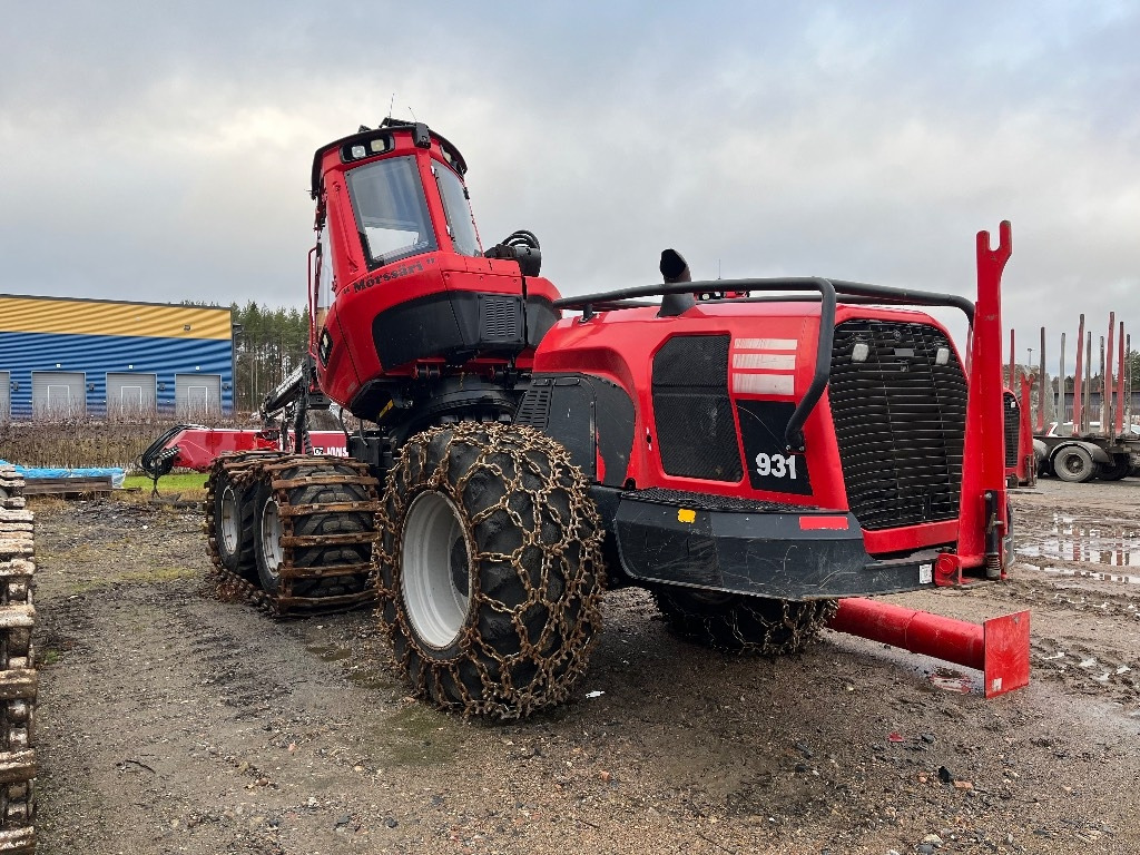 Komatsu 931 - Harvesters: foto 1 Komatsu 931 - Harvesters: foto 1