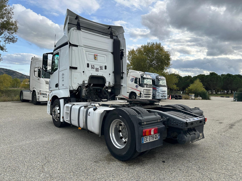 Mercedes-Benz Actros - Vilcējs: foto 3 Mercedes-Benz Actros - Vilcējs: foto 3