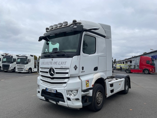 Mercedes-Benz Actros - Vilcējs: foto 1 Mercedes-Benz Actros - Vilcējs: foto 1