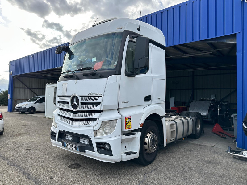 Mercedes-Benz Actros - Vilcējs: foto 1 Mercedes-Benz Actros - Vilcējs: foto 1