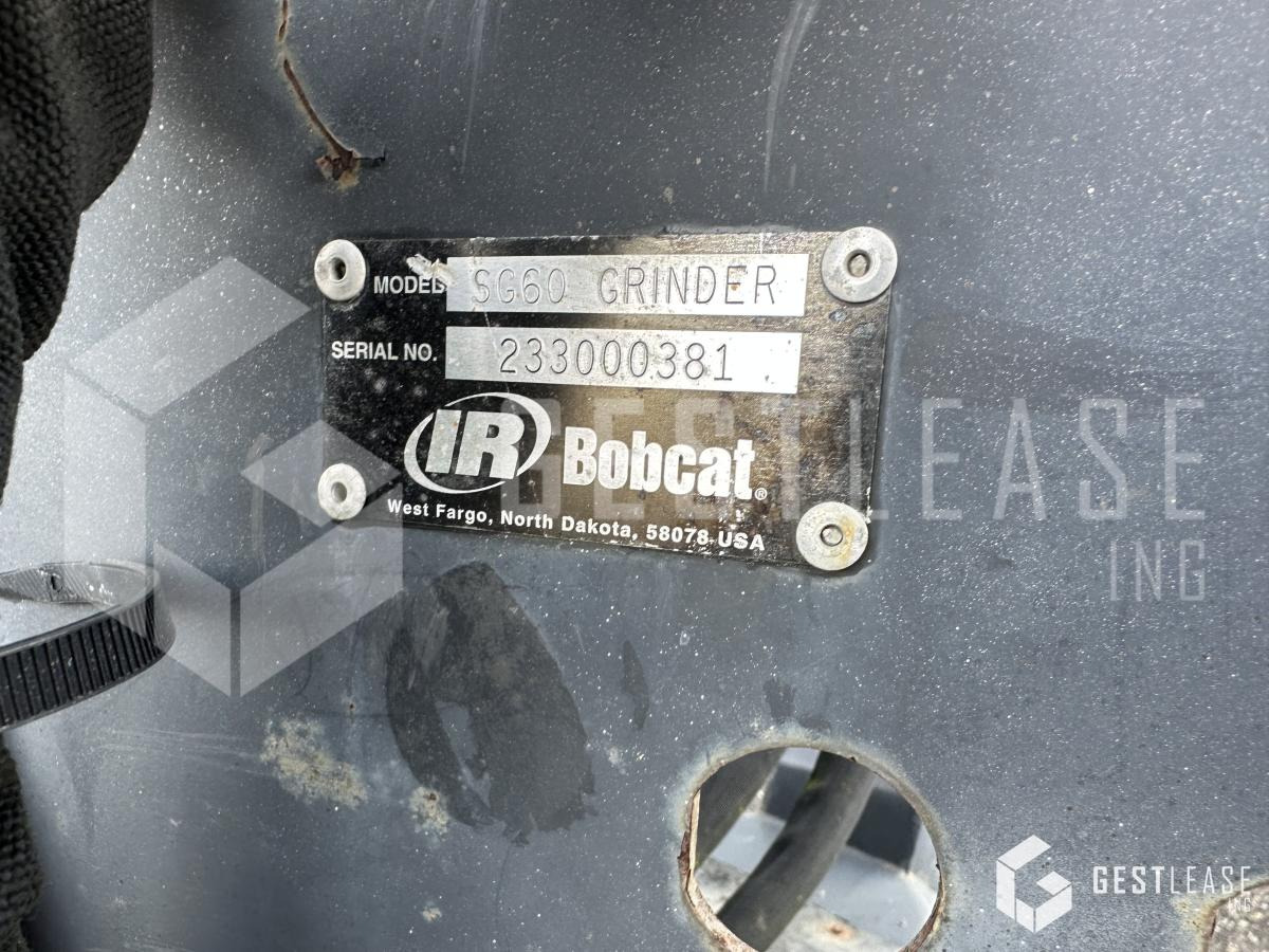 BOBCAT SG60 GRINDER ROGNEUSE DE SOUCHE - Celmu smalcinātājs: foto 4 BOBCAT SG60 GRINDER ROGNEUSE DE SOUCHE - Celmu smalcinātājs: foto 4