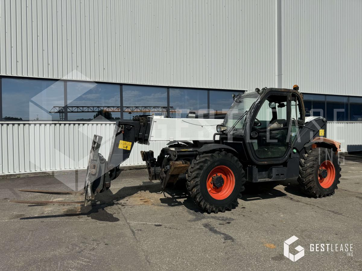 BOBCAT T40180 - Bīdmasta krautņotājs: foto 1 BOBCAT T40180 - Bīdmasta krautņotājs: foto 1
