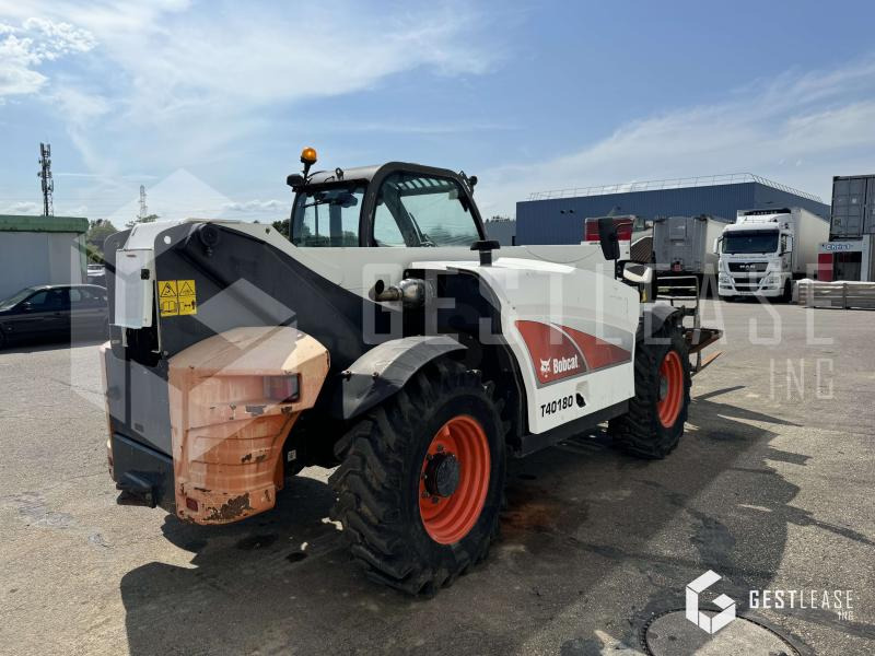 BOBCAT T40180 - Bīdmasta krautņotājs: foto 3 BOBCAT T40180 - Bīdmasta krautņotājs: foto 3