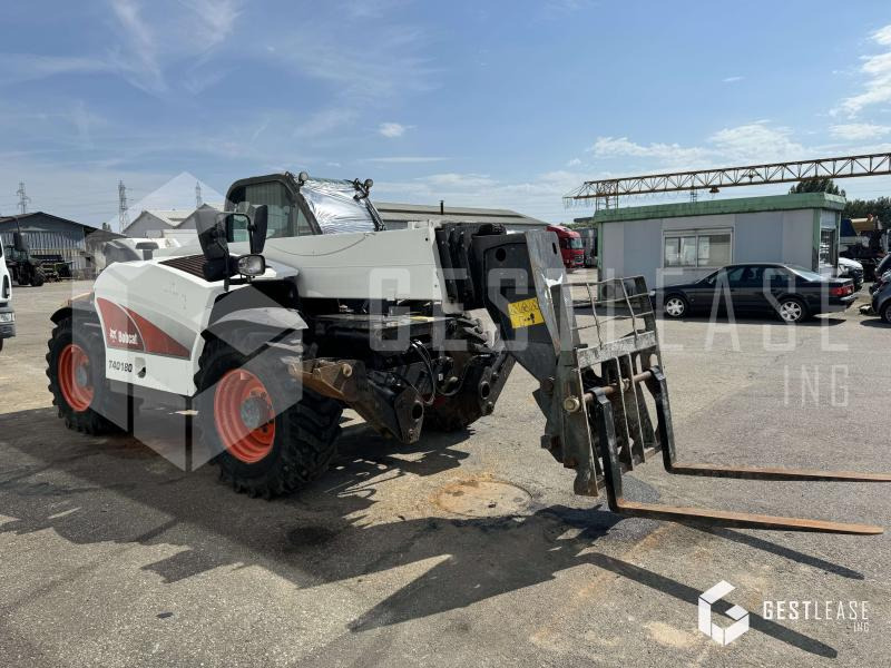 BOBCAT T40180 - Bīdmasta krautņotājs: foto 4 BOBCAT T40180 - Bīdmasta krautņotājs: foto 4