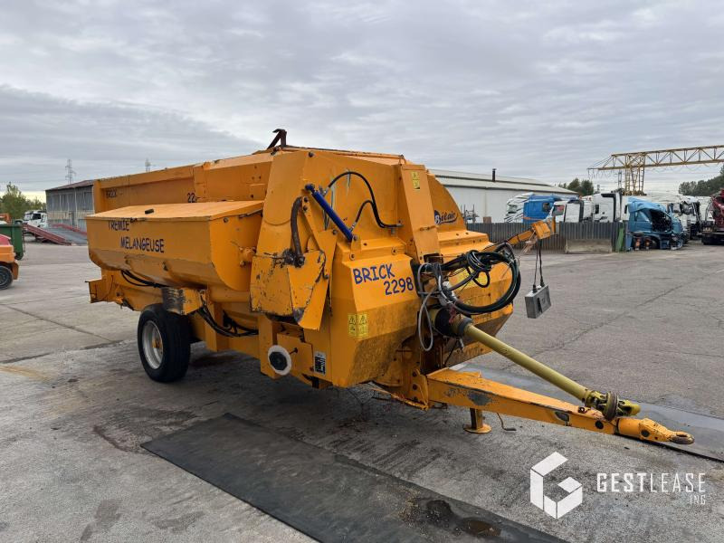 Belair Brick 2298 S - Lopbarības mikseris: foto 4 Belair Brick 2298 S - Lopbarības mikseris: foto 4