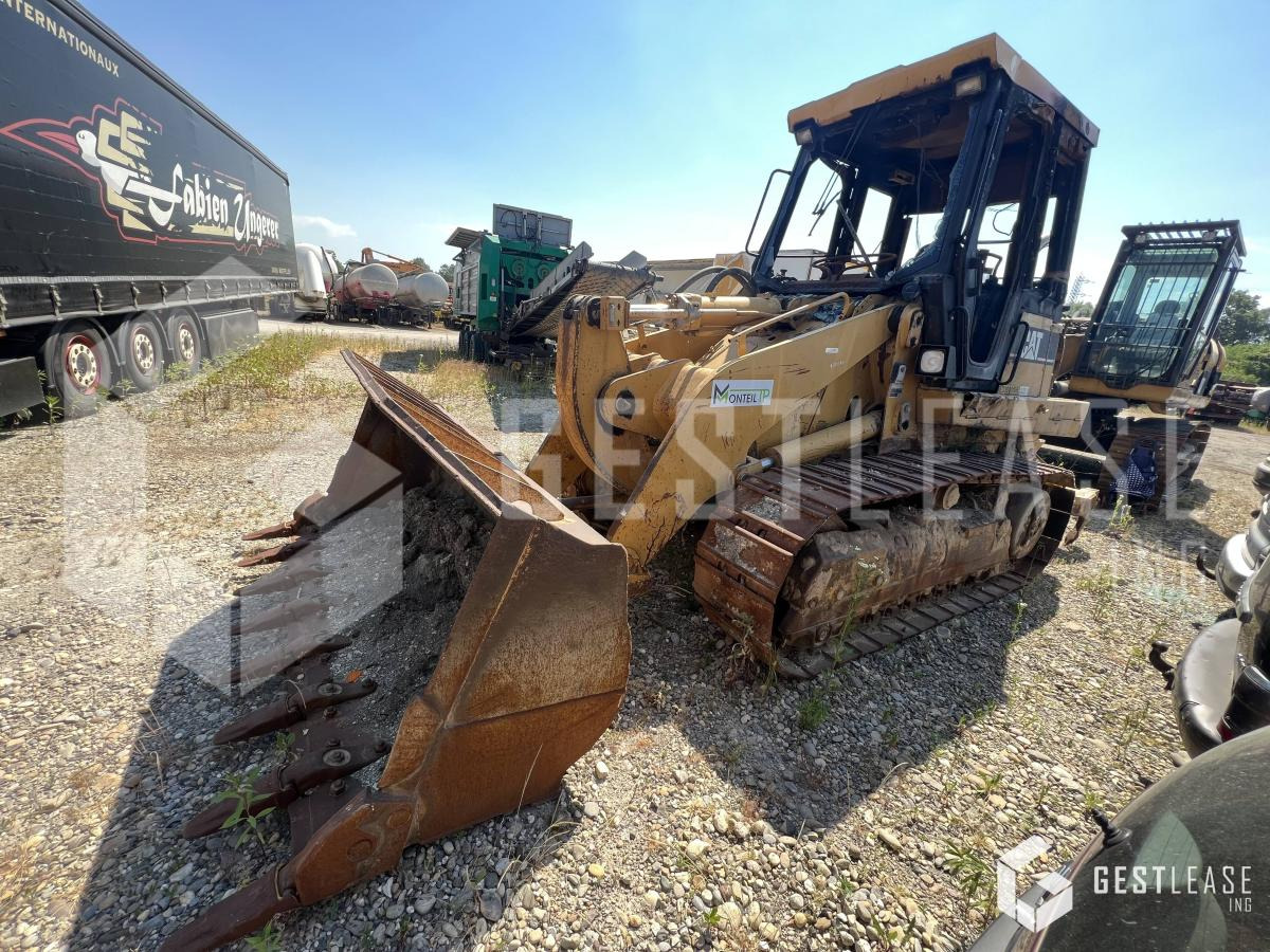 Caterpillar 953C - Kāpurķēžu iekrāvējs: foto 2 Caterpillar 953C - Kāpurķēžu iekrāvējs: foto 2