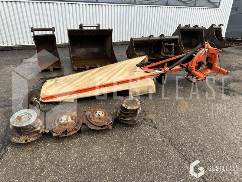 Fella SM 210 L - Pļāvējs: foto 1 Fella SM 210 L - Pļāvējs: foto 1