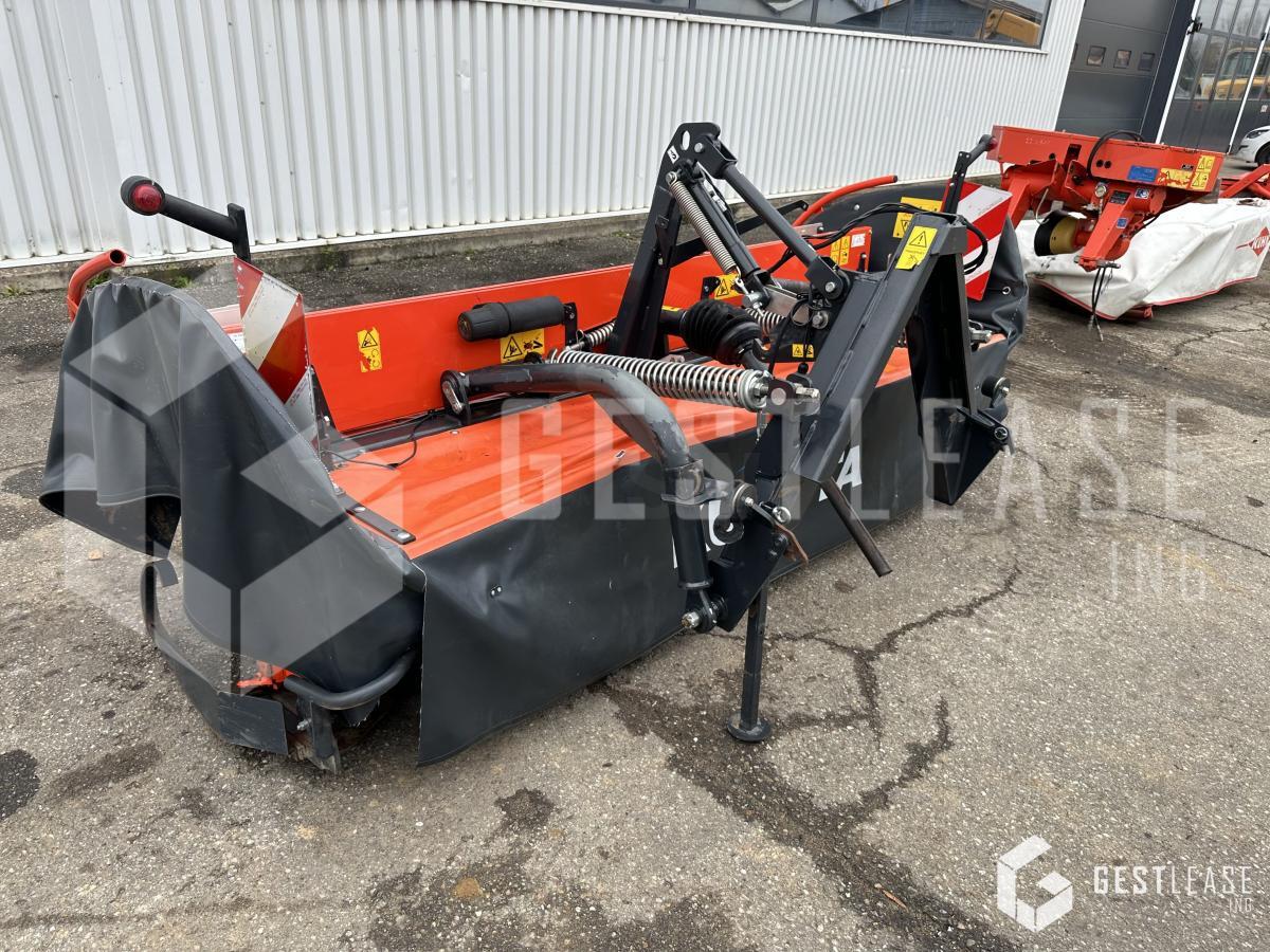 KUBOTA DM4032 - Pļāvējs: foto 2 KUBOTA DM4032 - Pļāvējs: foto 2