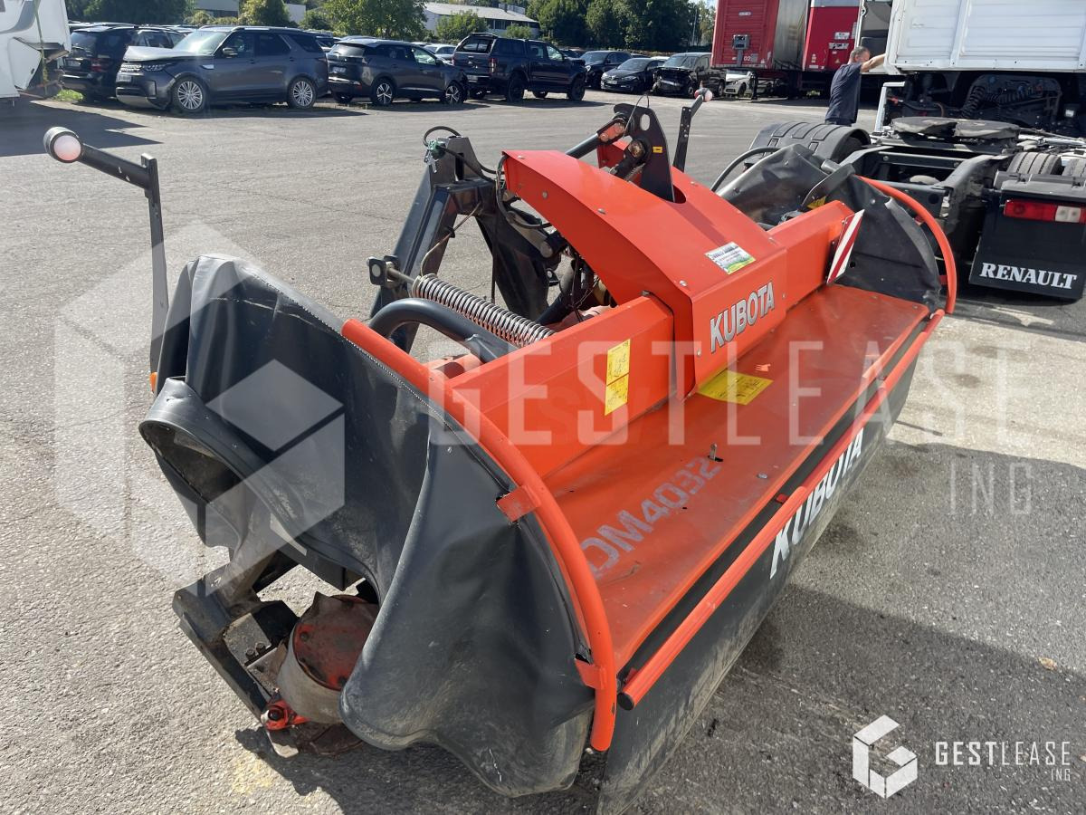 Kubota DM4032 - Pļāvējs: foto 3 Kubota DM4032 - Pļāvējs: foto 3
