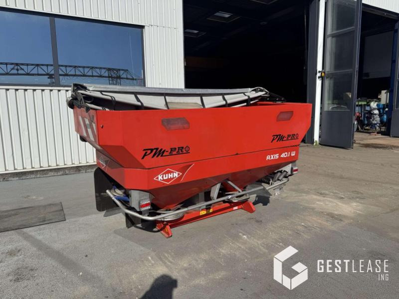 Kuhn AXIS 40.1 W - Minerālmēslu izkliedētājs: foto 1 Kuhn AXIS 40.1 W - Minerālmēslu izkliedētājs: foto 1