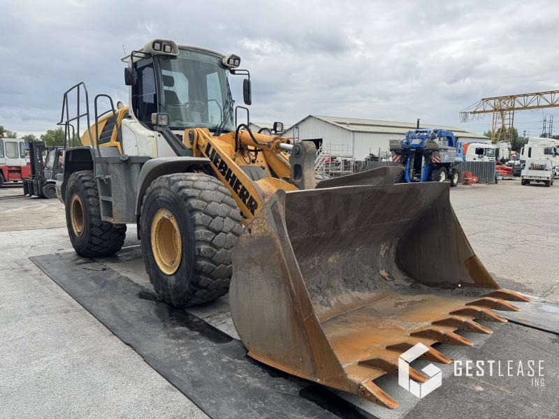 Liebherr L556 - Riteņu iekrāvējs: foto 4 Liebherr L556 - Riteņu iekrāvējs: foto 4