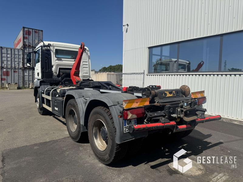 MAN TGS 26.400 - Pacēlājs ar āķi: foto 2 MAN TGS 26.400 - Pacēlājs ar āķi: foto 2