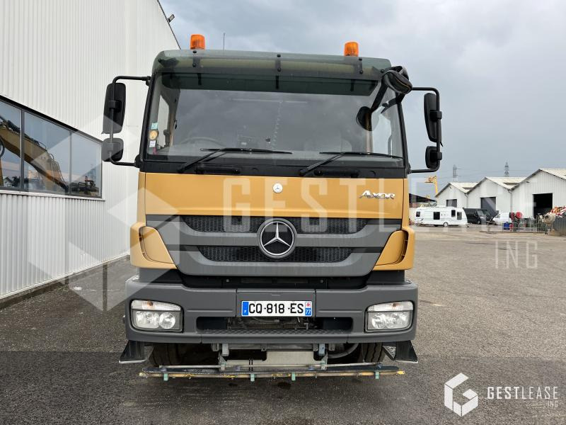 Mercedes AXOR 1833 - Ielu tīrīšanas mašīna: foto 5 Mercedes AXOR 1833 - Ielu tīrīšanas mašīna: foto 5