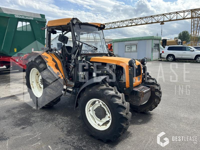 Renault PALES 240 - Traktors: foto 4 Renault PALES 240 - Traktors: foto 4