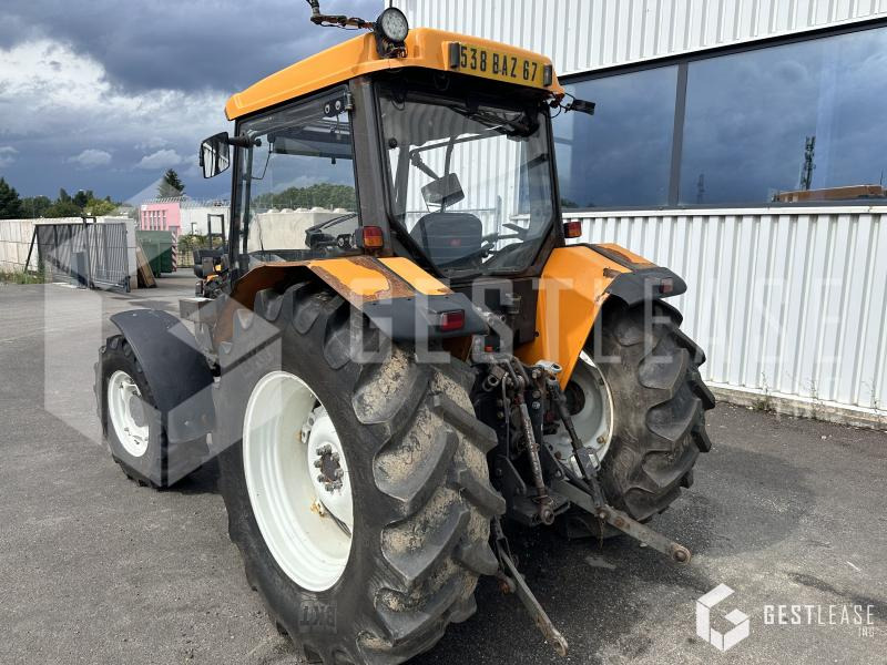 Renault PALES 240 - Traktors: foto 2 Renault PALES 240 - Traktors: foto 2
