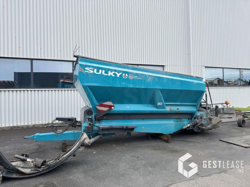 Sulky XT 130 - Minerālmēslu izkliedētājs: foto 1 Sulky XT 130 - Minerālmēslu izkliedētājs: foto 1