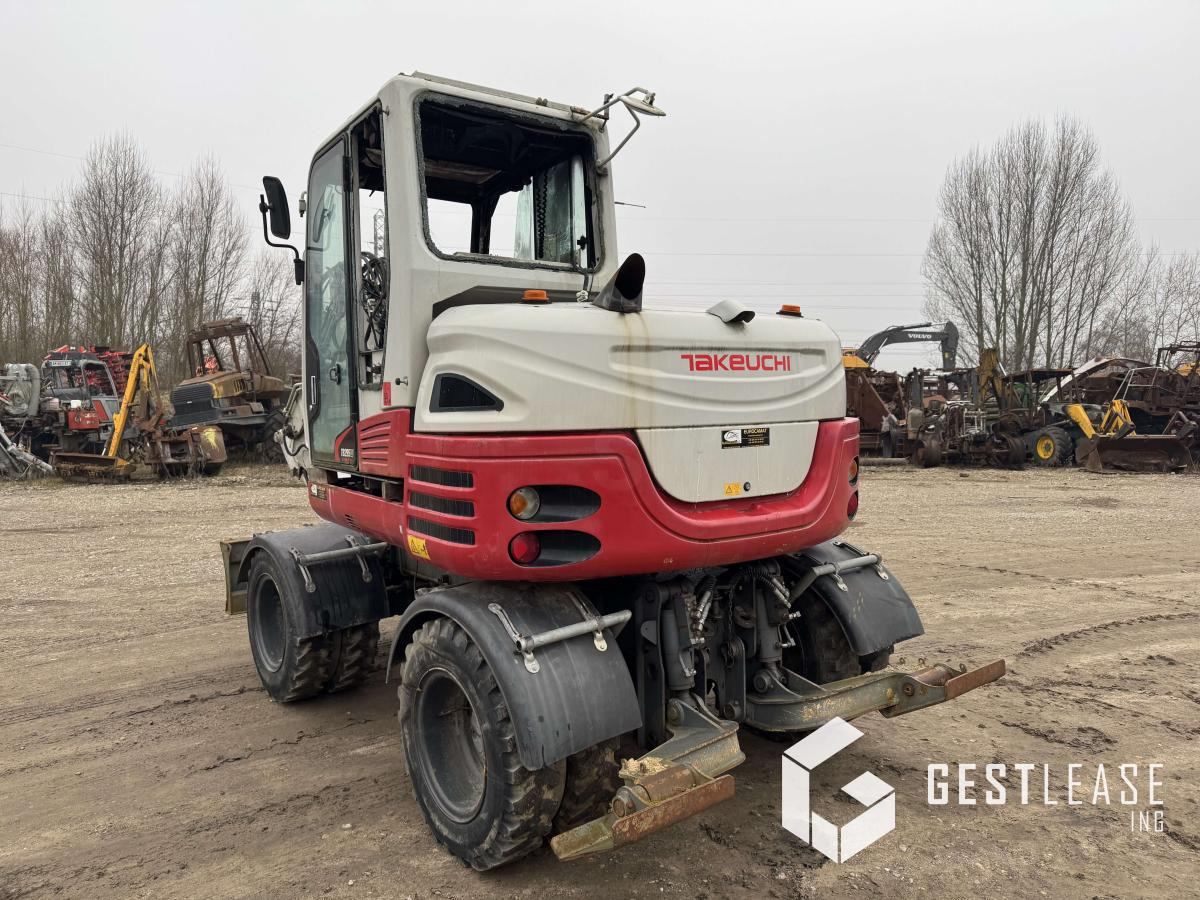 Takeuchi TB295W - Riteņu ekskavators: foto 2 Takeuchi TB295W - Riteņu ekskavators: foto 2