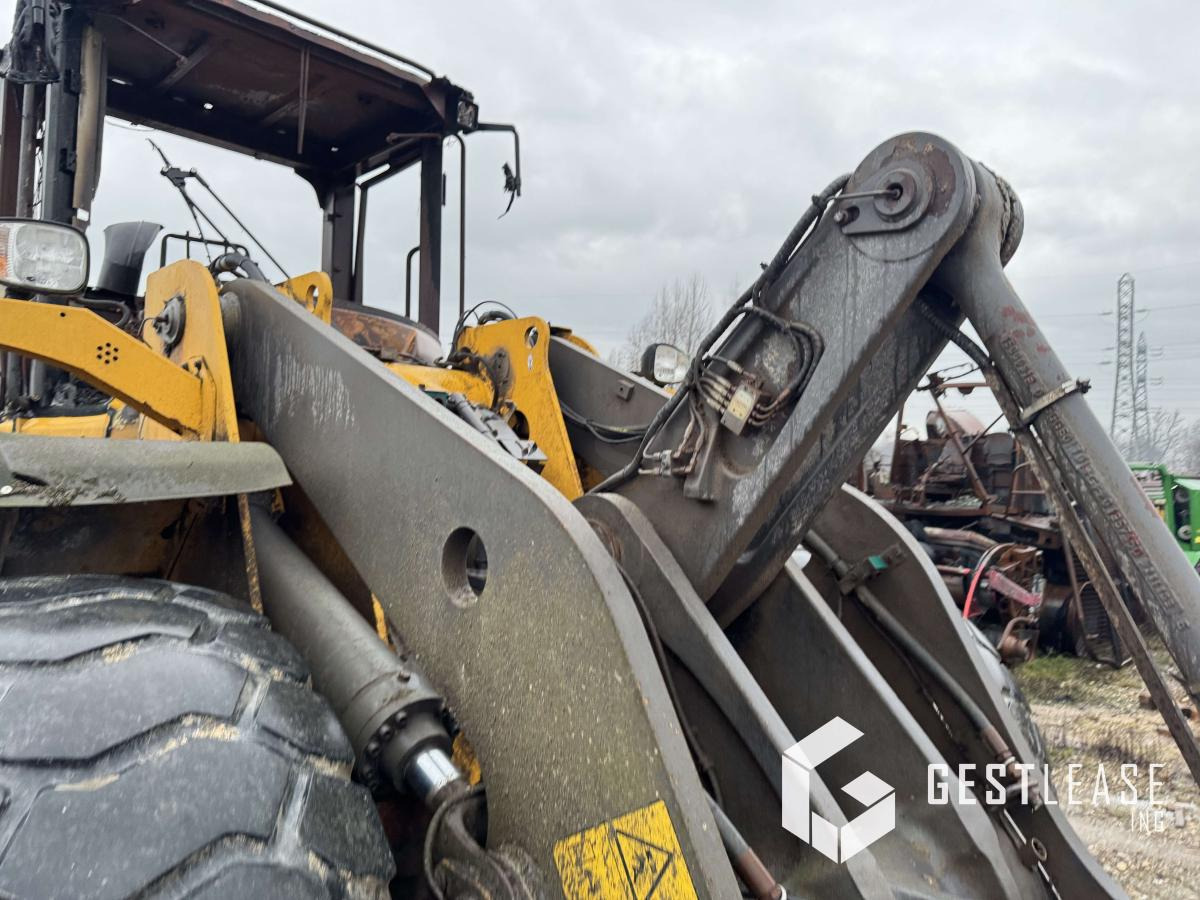 Riteņu iekrāvējs Volvo L 120 F: foto 7
