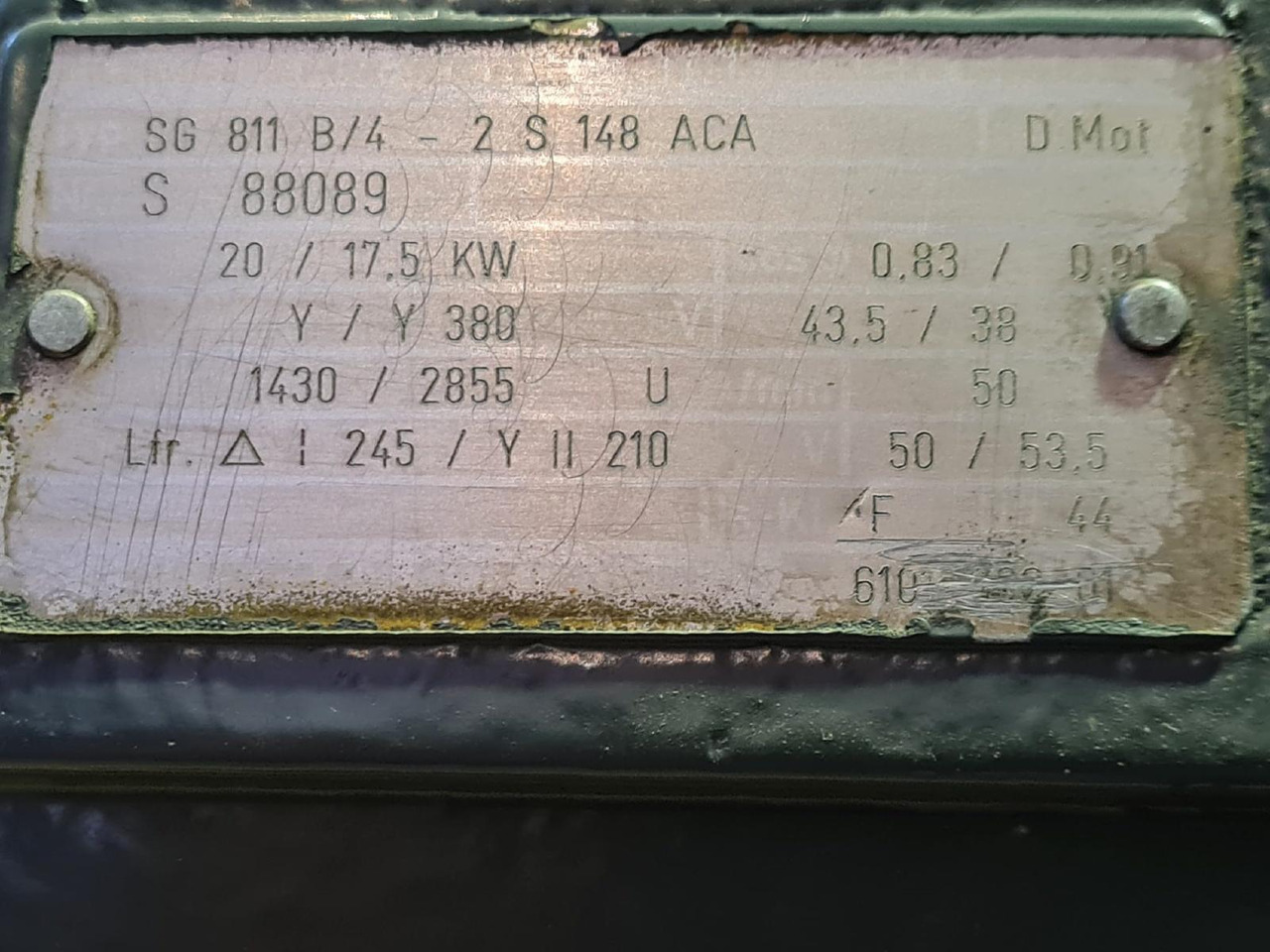 Liebherr 71 EC Hubwerksmotor neu gewickelt - Rezerves daļa - Torņa celtnis: foto 5 Liebherr 71 EC Hubwerksmotor neu gewickelt - Rezerves daļa - Torņa celtnis: foto 5