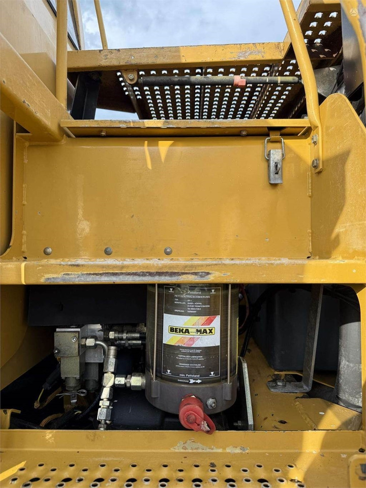 Riteņu ekskavators CAT M315C: foto 16