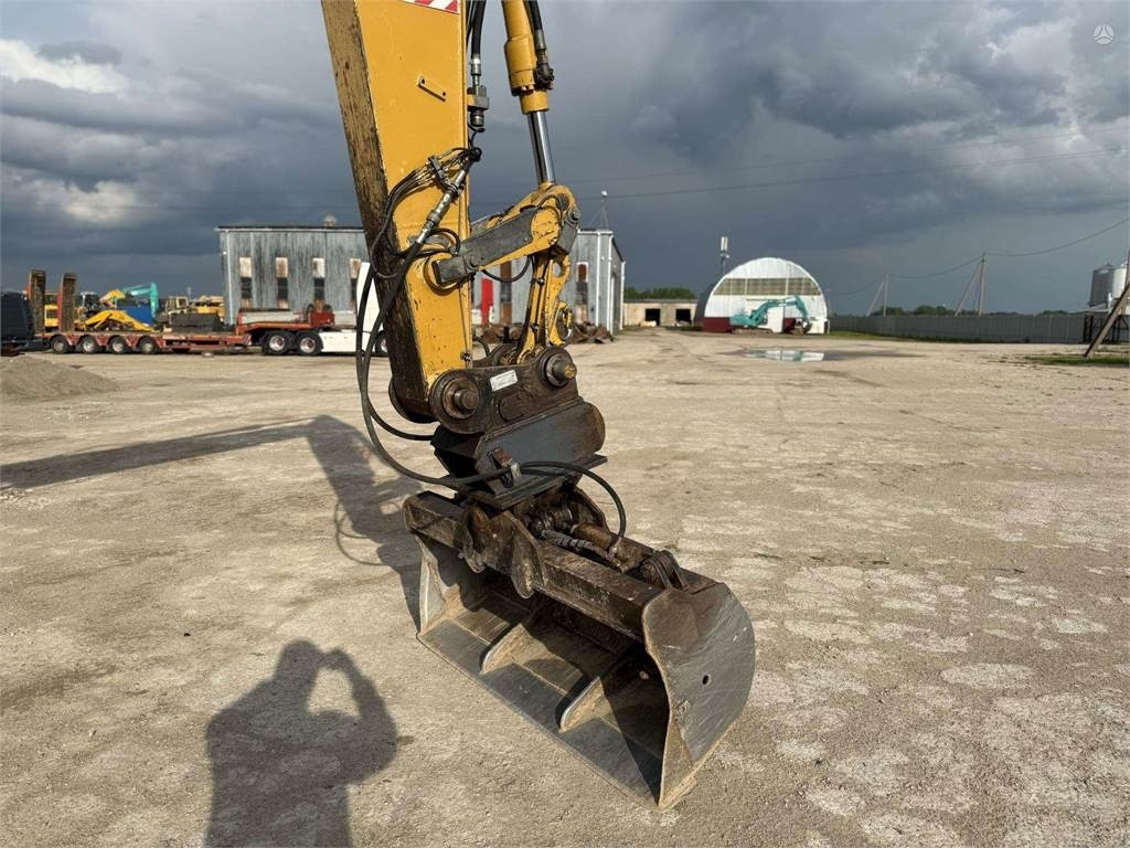 Riteņu ekskavators CAT M315C: foto 10