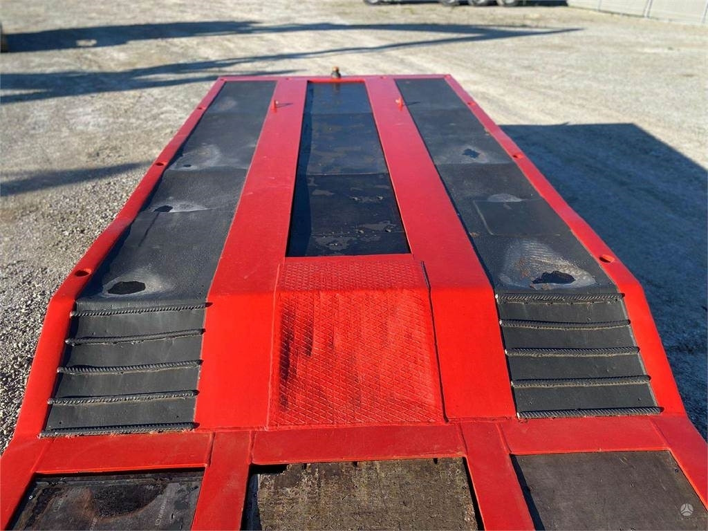 Hako Gooseneck lowbed , axle lift - Puspiekabe zema profila platforma: foto 4 Hako Gooseneck lowbed , axle lift - Puspiekabe zema profila platforma: foto 4
