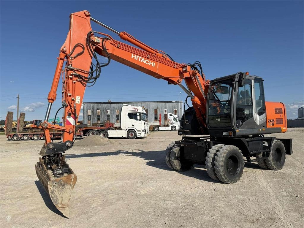 Hitachi ZX 140 W - Riteņu ekskavators: foto 2 Hitachi ZX 140 W - Riteņu ekskavators: foto 2